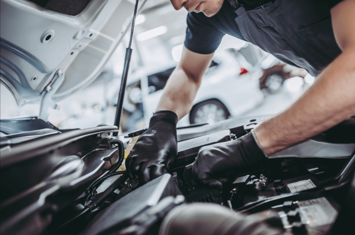 5 Signs that Show a Car Needs Servicing